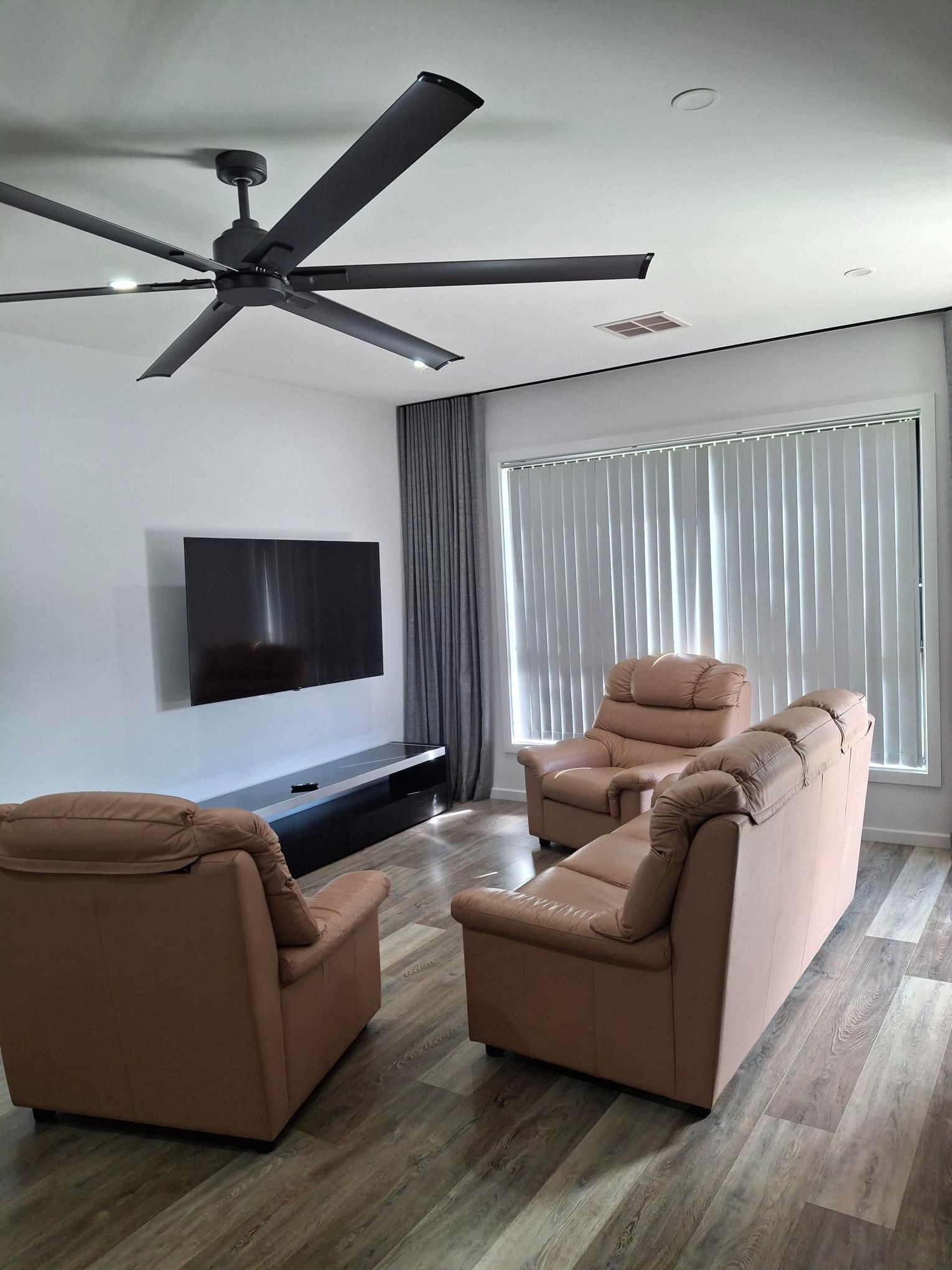 Lounge2