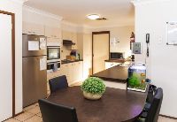 SIL023 LR_Budgewoi_dining kitchen 1