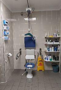 PXL 20250411_015800108a