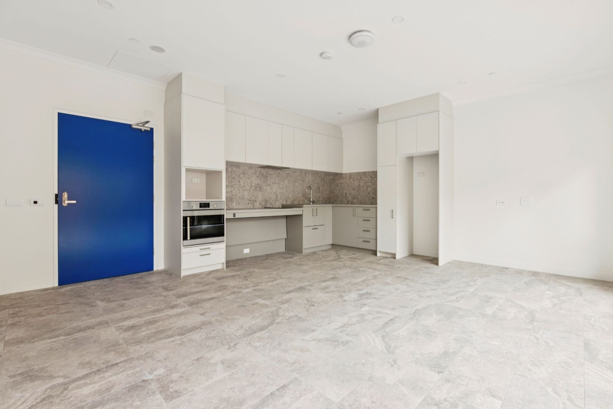 Frankston Kitchen and living