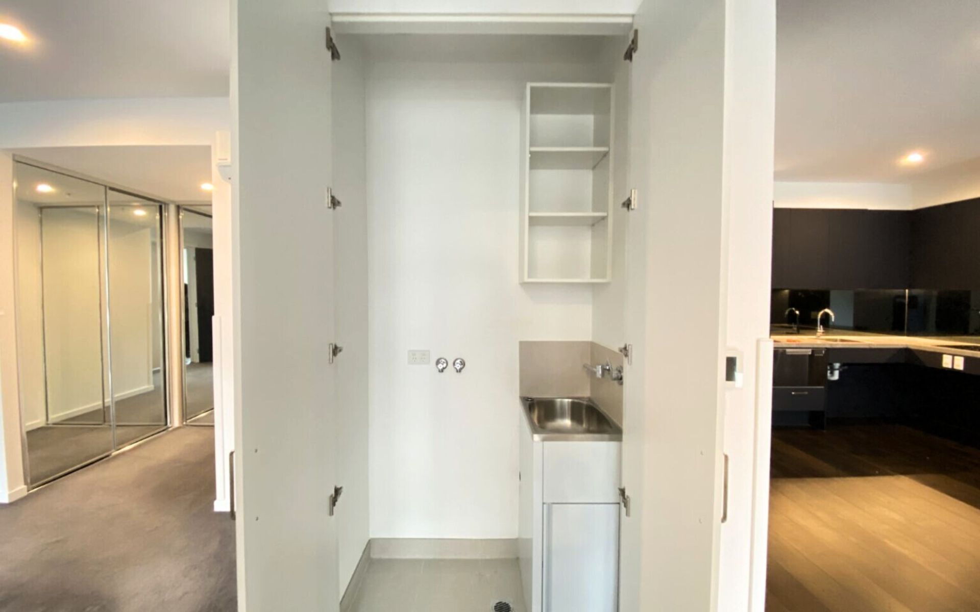 blackburn pace   laundry