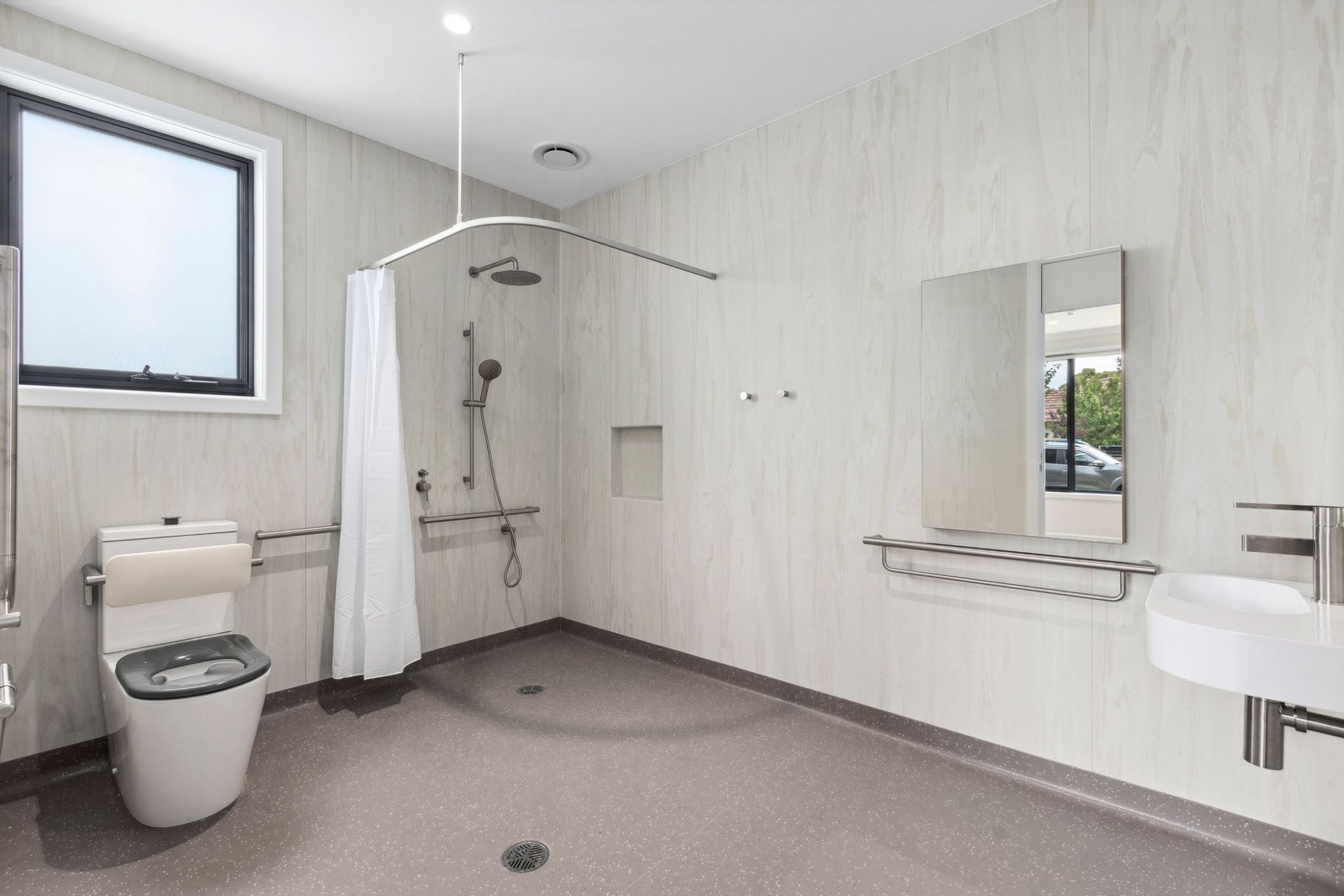 web 1737579537386_bwrm-01