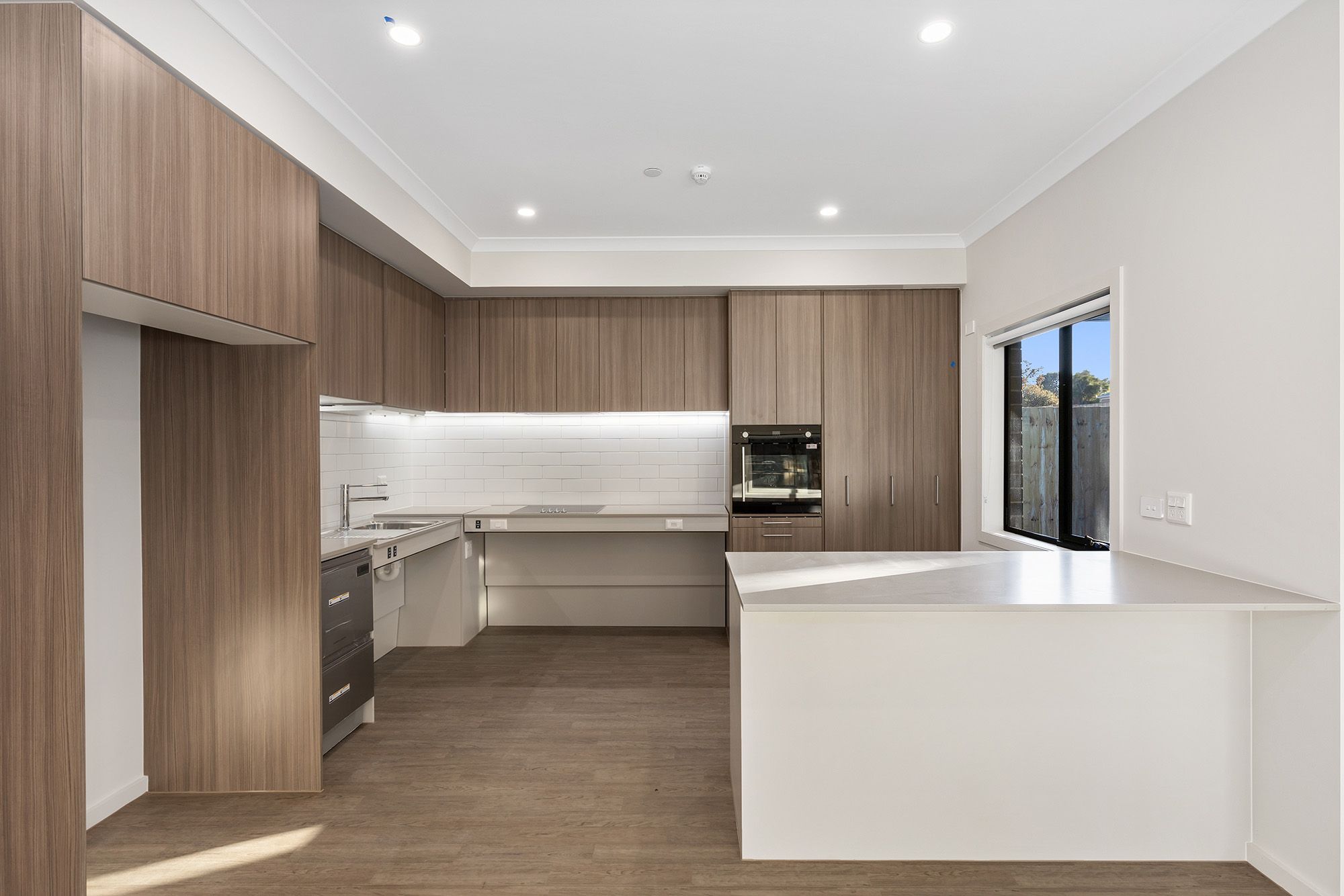 Jillian  9) - Kitchen 3 LR No Logo