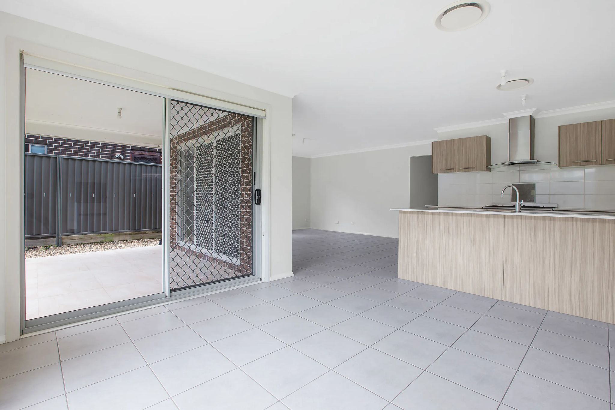 jordan springs   living 2