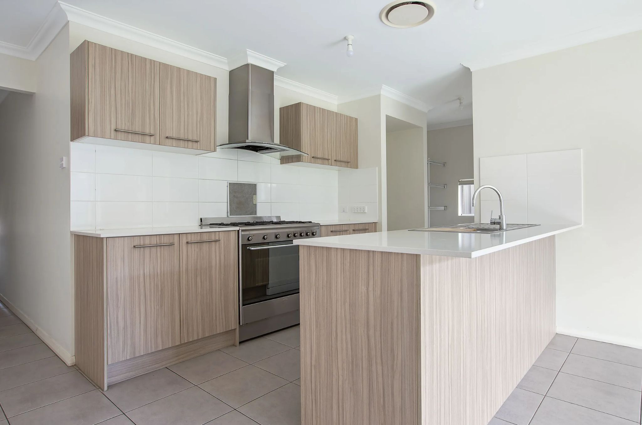 jordan springs   kitchen