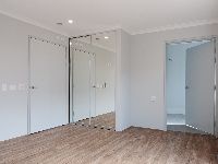 08 Bedroom other side