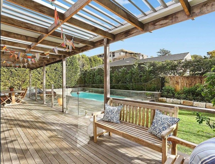 Bobbin Head back veranda