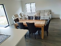 7F89ED1D 4E2B-4595-908A-A7DA557A18D2