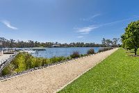 Shepparton   Victoria Park Lake LR No Logo