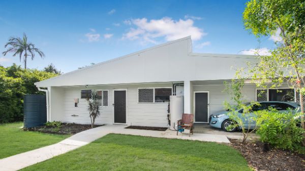 kirwan DAX40326P-accommodation_header