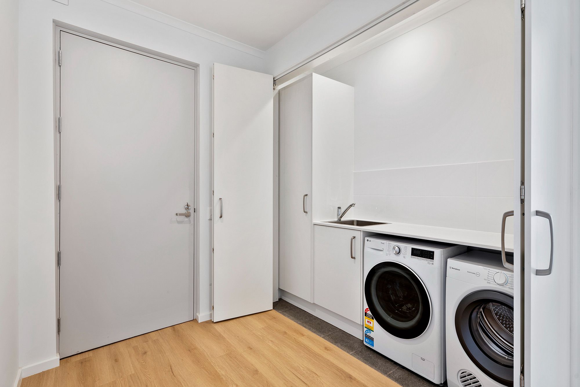 Shipton   Dwelling 1 European Laundry LR No Logo