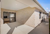 Shipton   Dwelling 1 Alfresco and Side Path LR No Logo