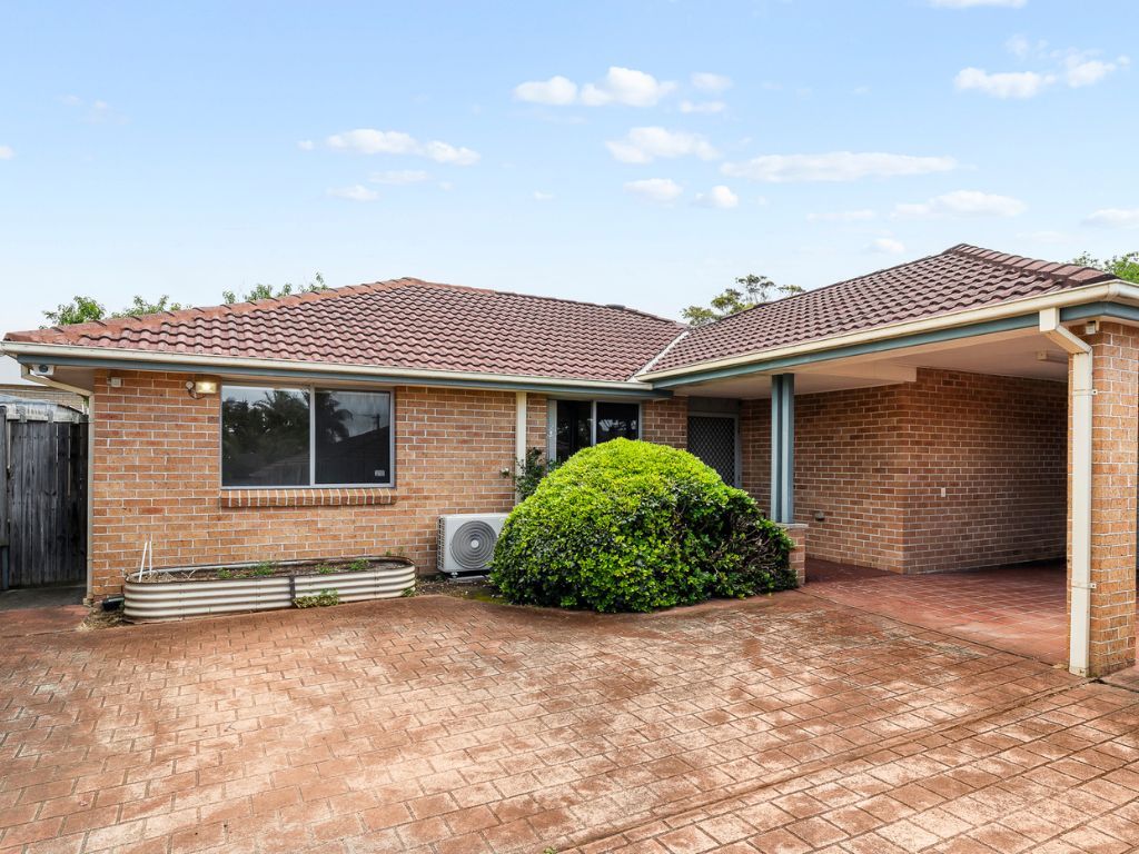 Narraweena  (11193)_Front