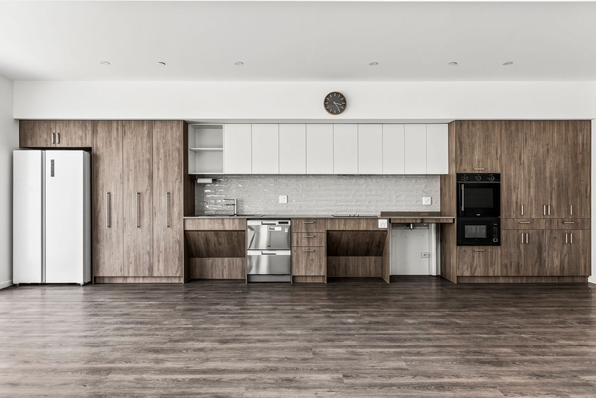 web 1760945472808_bwrm-007