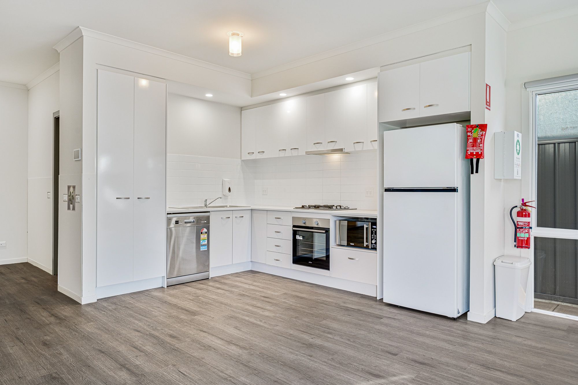 6 56 Hillier Rd _ Photogram Hub _5