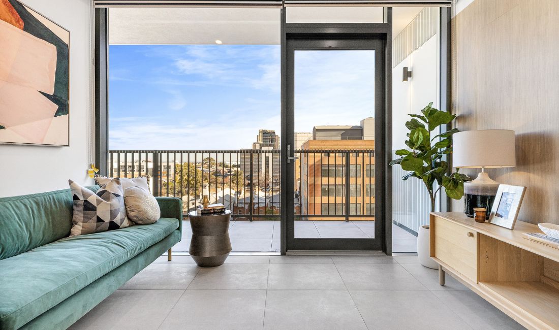 penny place_balcony_2