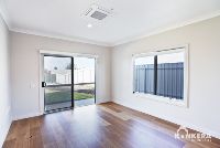 PortLincoln Int_7_Small SIze Logo