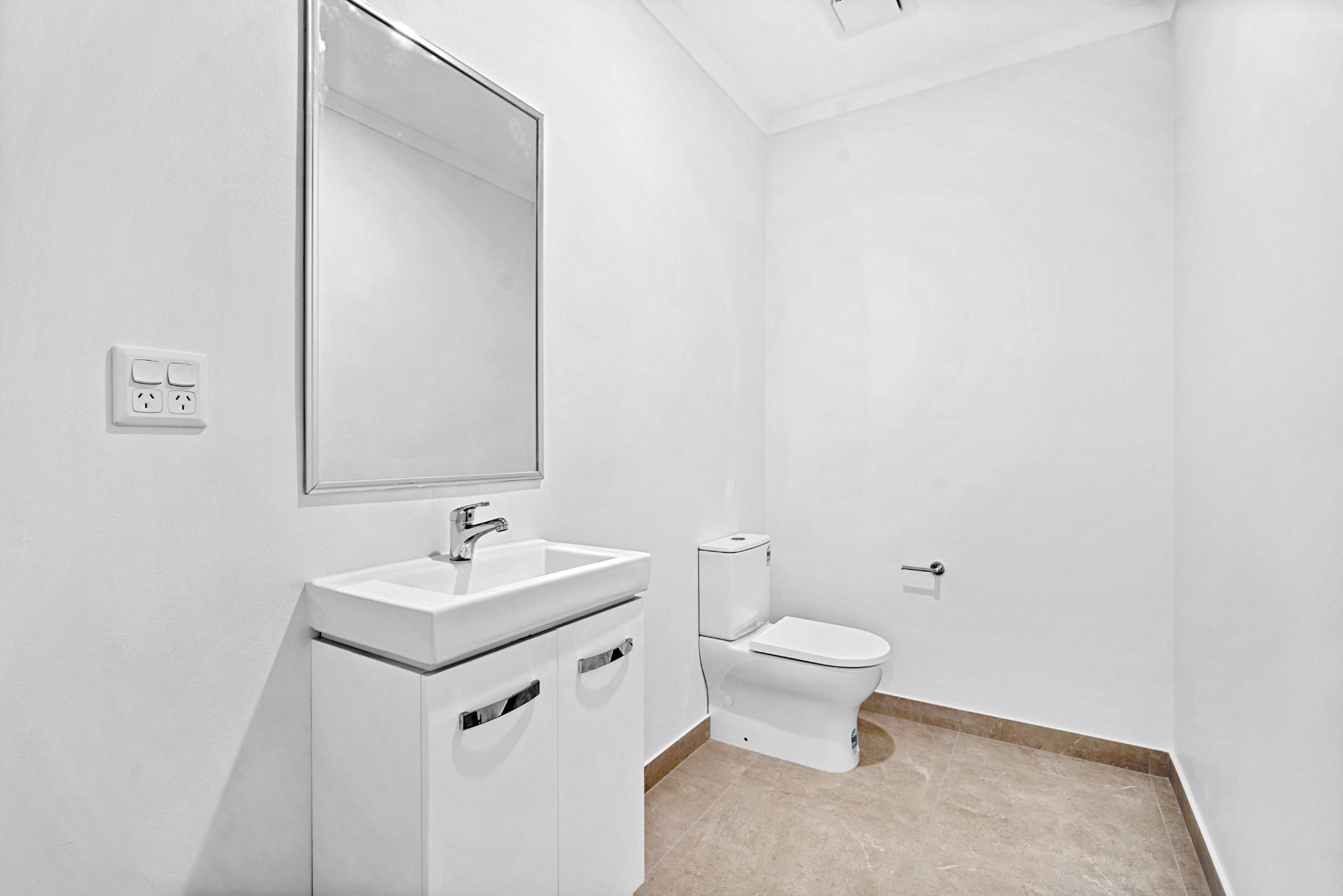 13 Leadwort Court  Zuccoli ground (118)