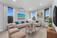 sz32660 - living room - standard - 7