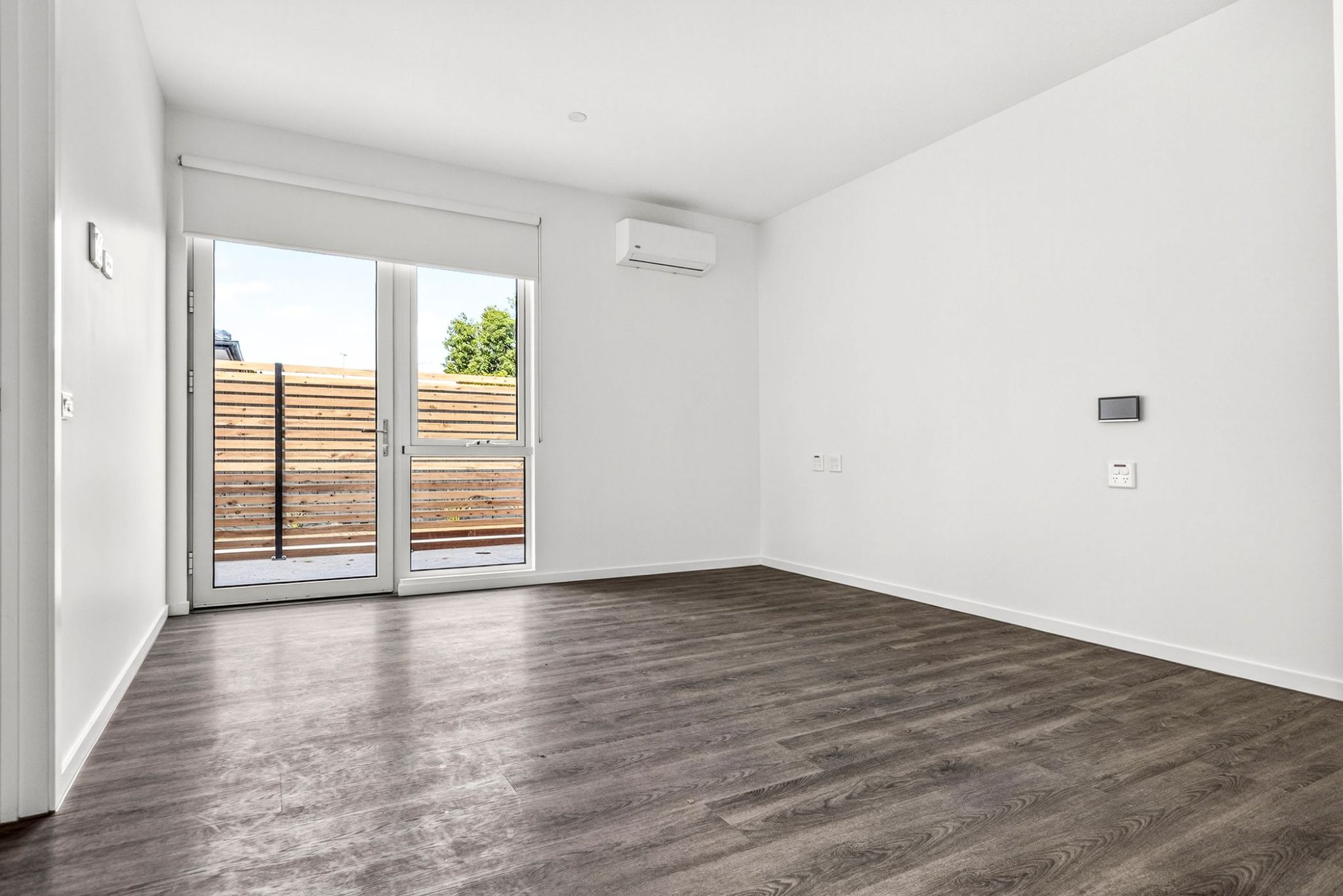 web 1760945472808_bwrm-005