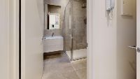 11 Japonica-St-Bathroom2
