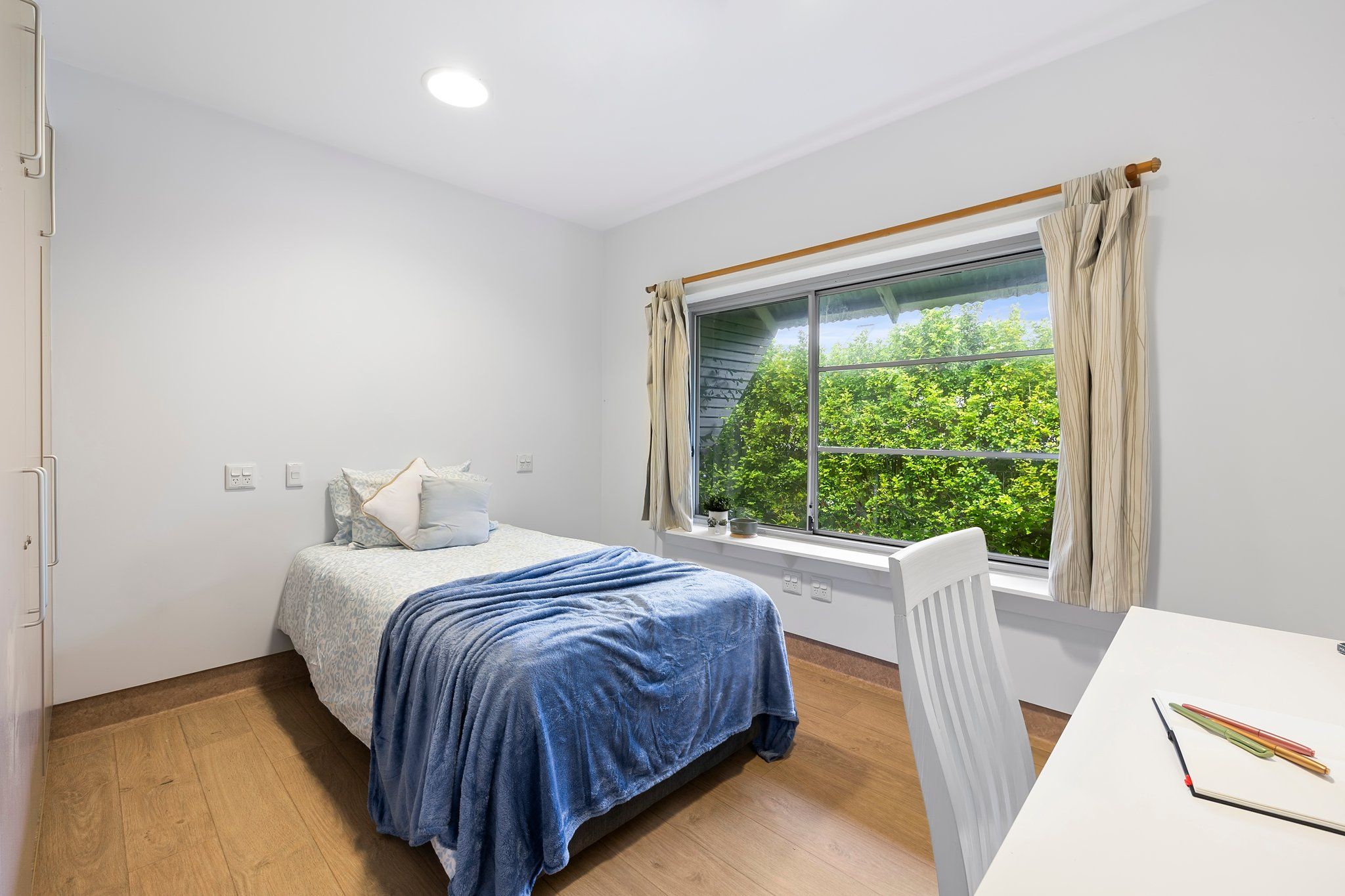 7 web-or-mls-4-third-ave