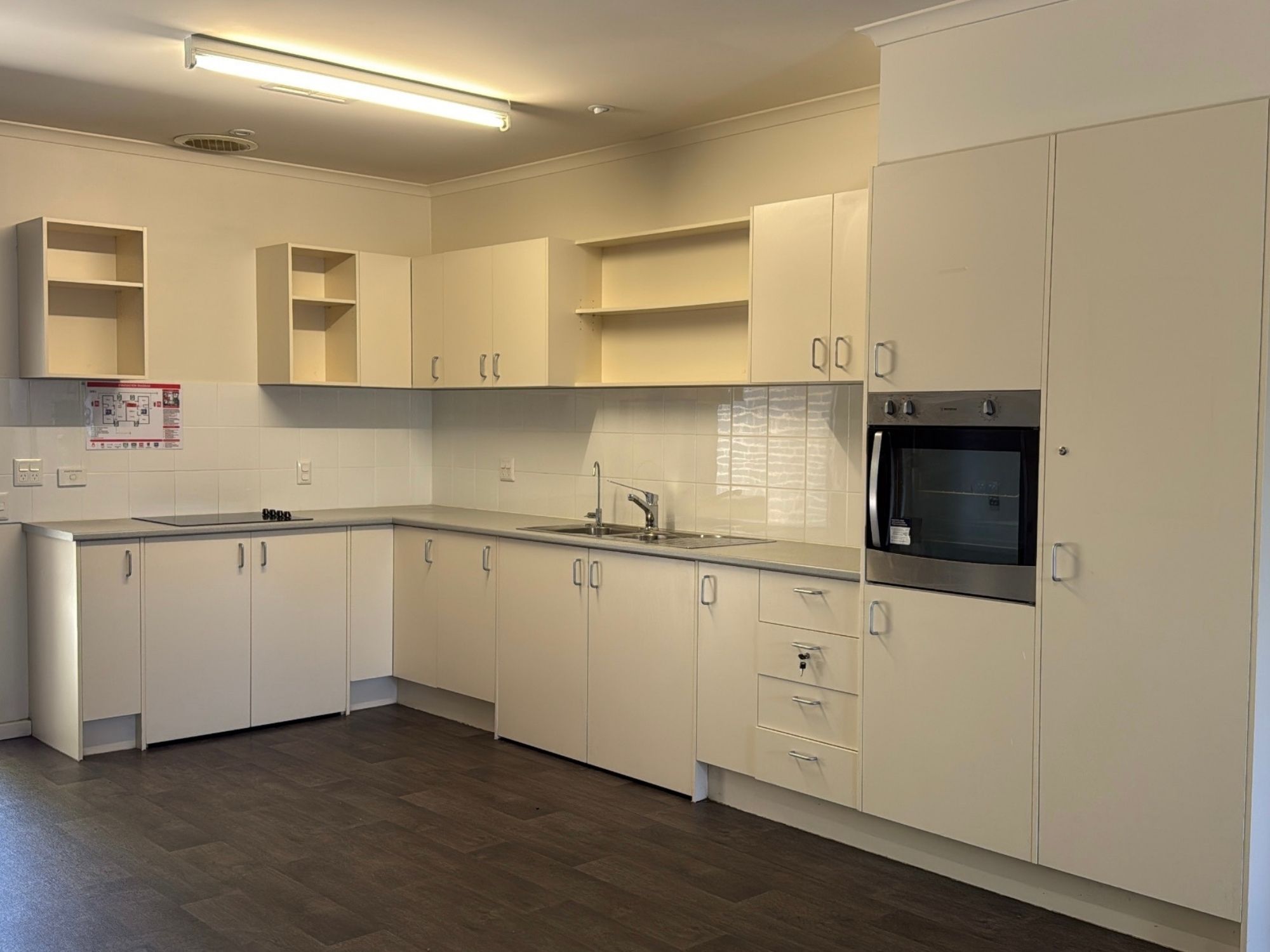 1 52 Foster Street - kitchen 3