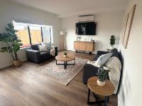 Main Lounge3-768x576