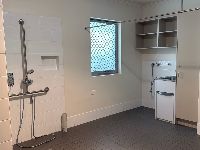 1 52 Foster Street - bathroom 5