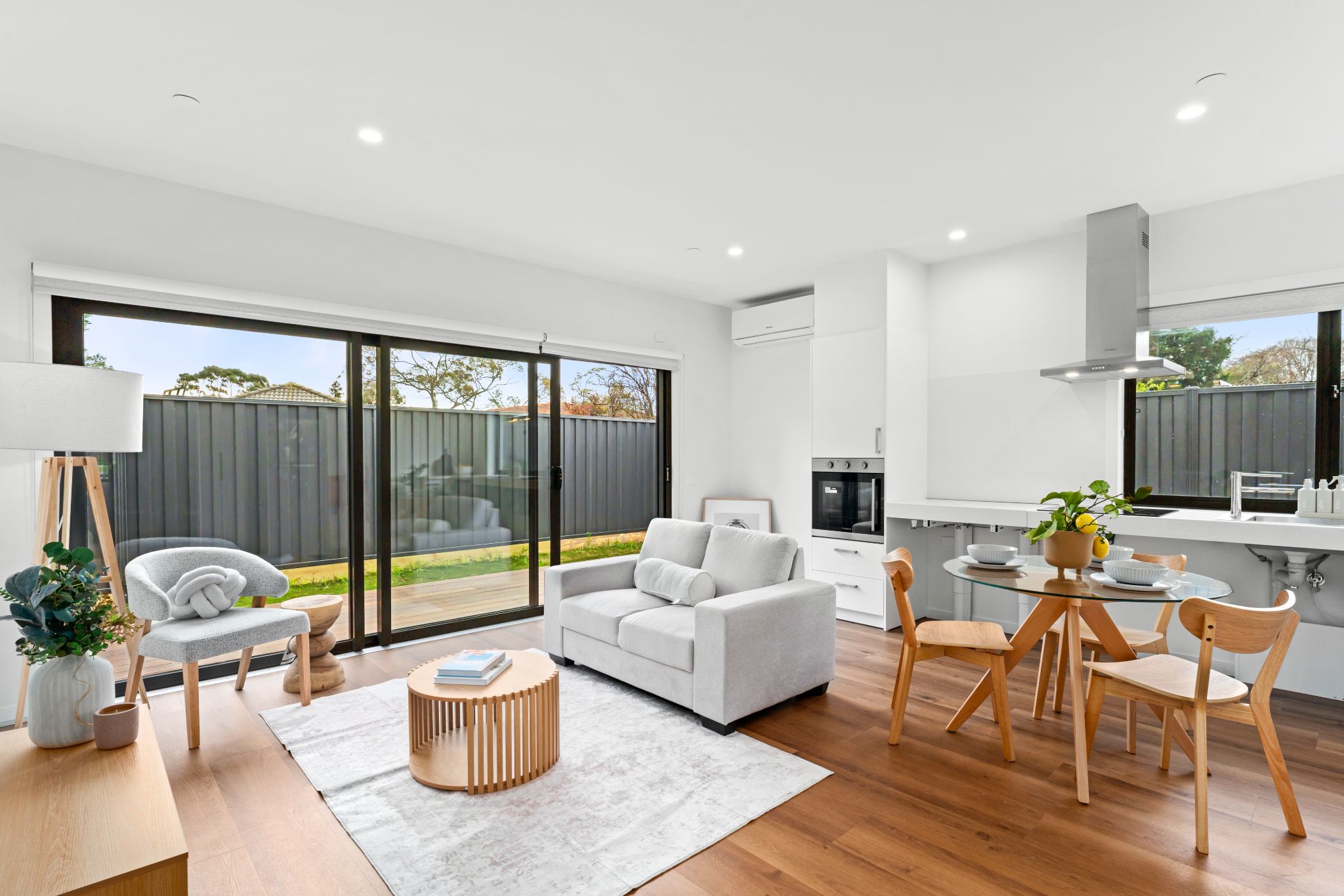 13 LochSt-Cranbourne-8