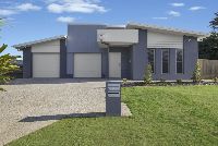 Front of house   no number