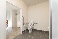 Bedroom 1b BathroomA