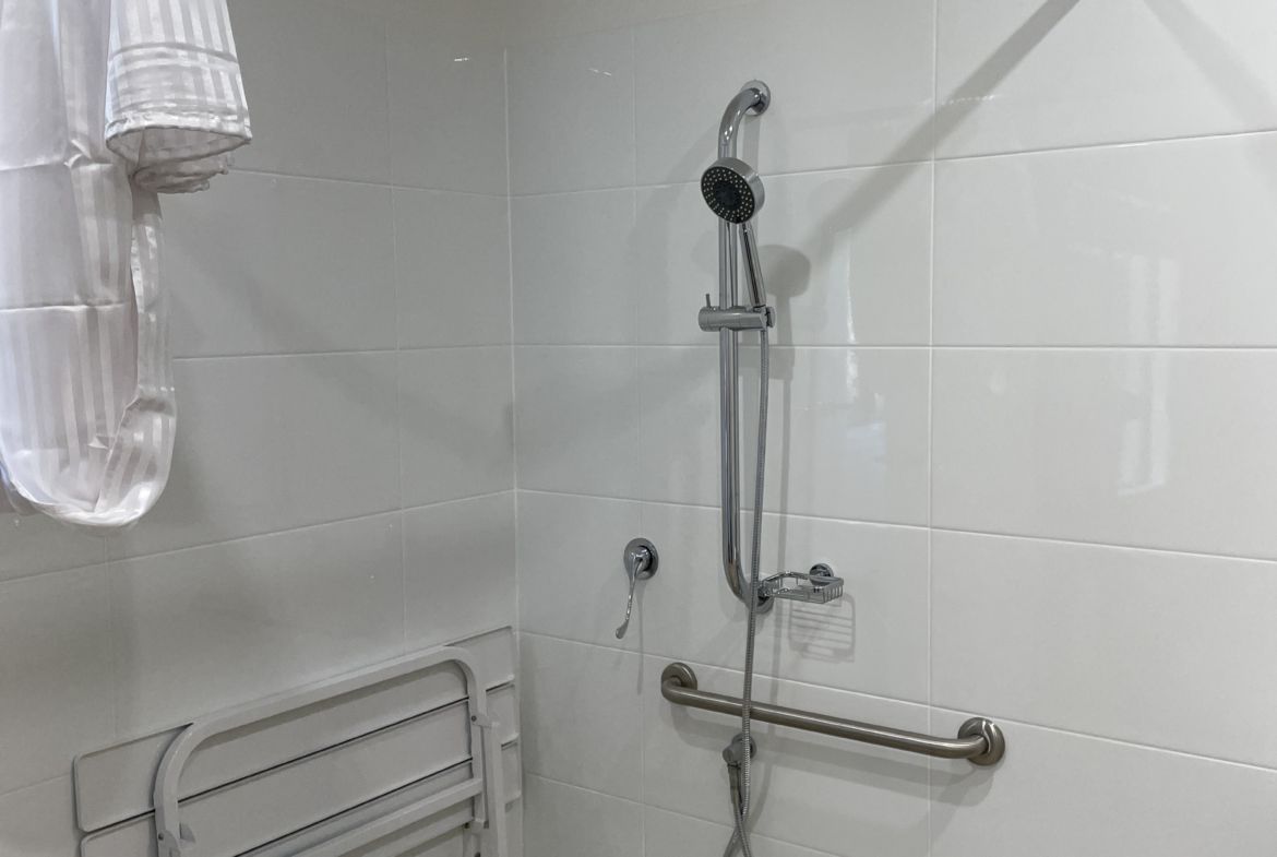 Ensuite photo-2-1170x785
