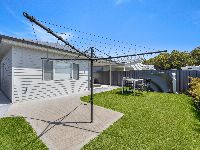 002 Open2view_ID935742-69_Ringal_Crescent