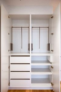 RBeaumaris built in robe