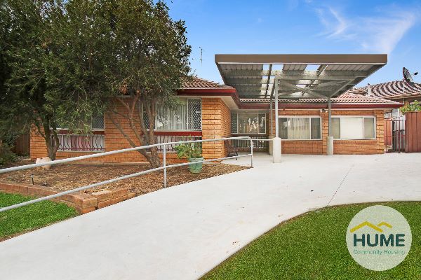 LOGO St Johns Park front