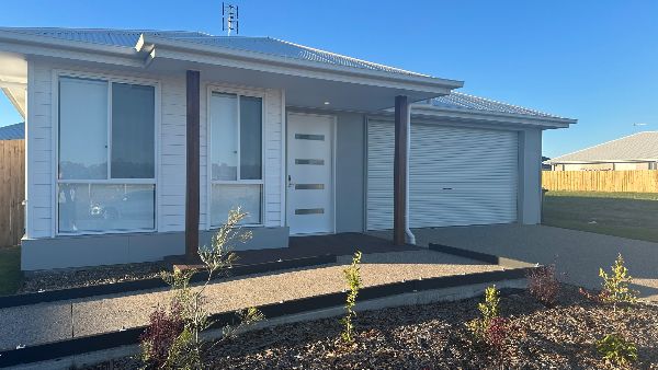 Beachside SDA in Hervey Bay Front 1