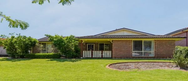 Front of Harrington park