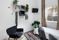 65dd6b34d65df0e356c3093c Kenny10