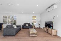 027 Open2view_ID932384-39_Carwarp