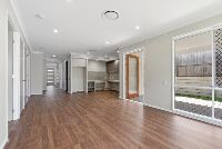 004 Open2view_ID971175-18_Sprite_Way__Brassall