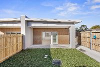 Houston   Backyard 3 LR No Logo