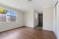 011 Open2view_ID971175-18_Sprite_Way__Brassall