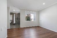 009 Open2view_ID971175-18_Sprite_Way__Brassall