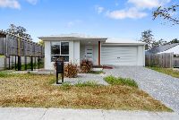 002 Open2view_ID971175-18_Sprite_Way__Brassall