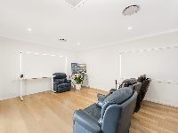 007 Open2view_ID935742-69_Ringal_Crescent