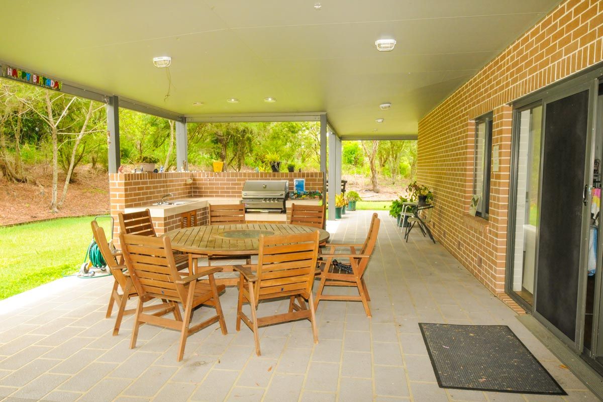 bbq and table Web1200x800