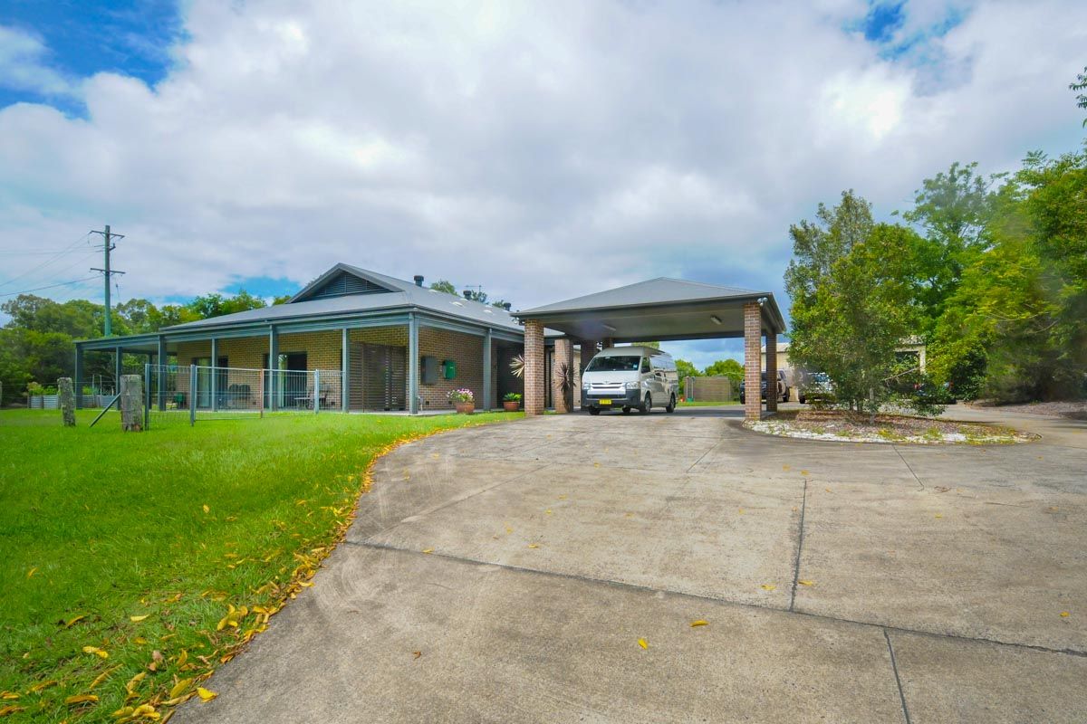 front aspect Web1200x800