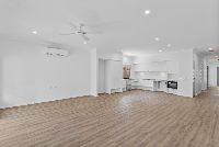 010 Open2view_ID988603-492_Zillmere_Road