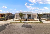 Facade Both LR No Logo